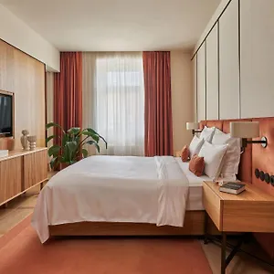 The Julius Hotel
