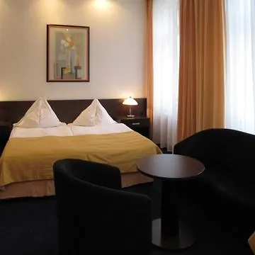 Hotel Royal Plaza Praga
