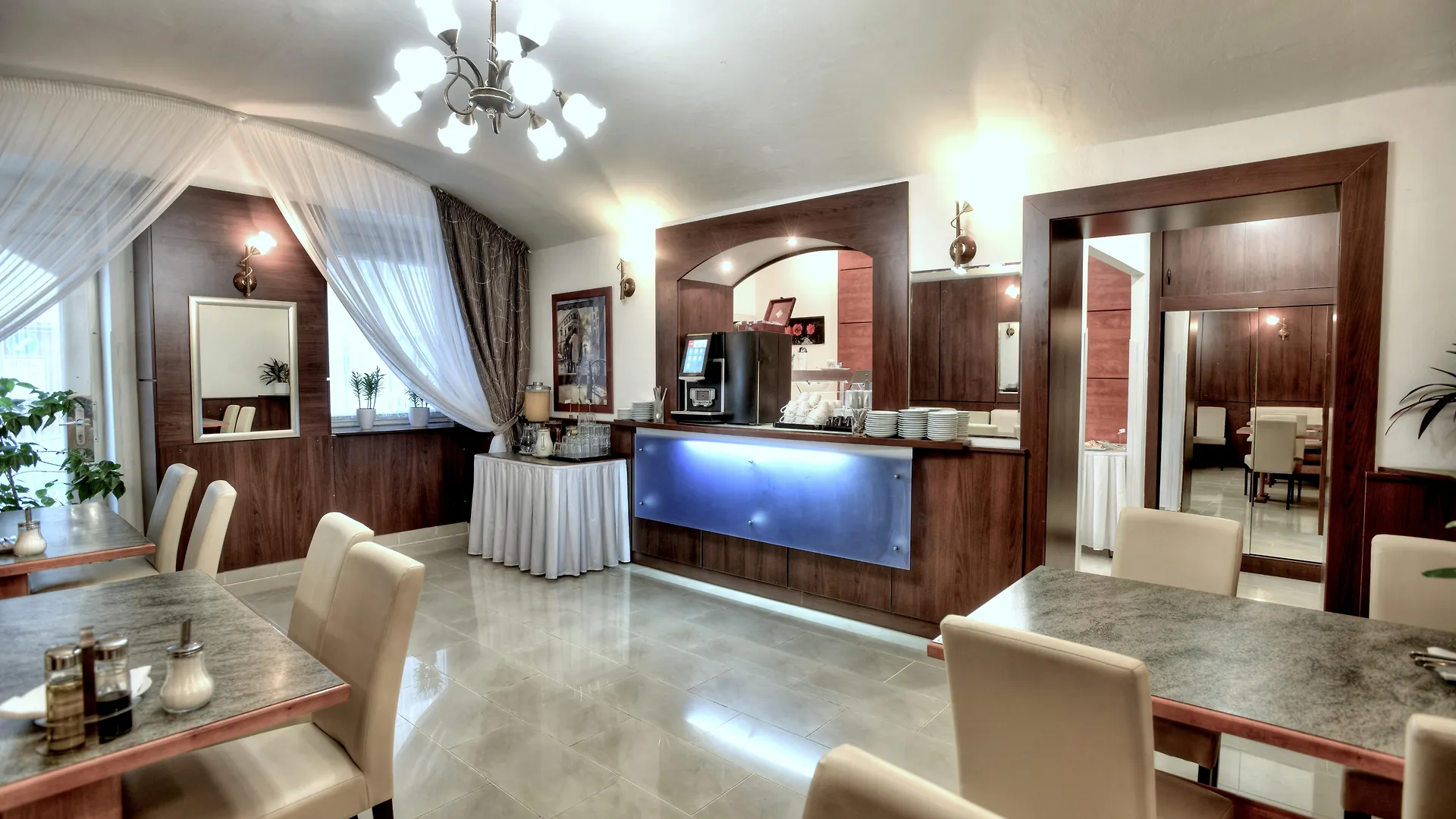 Royal Plaza Hotel Praga
